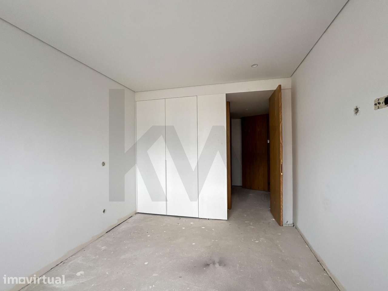 Apartamento T1 com varanda localizado no empreendimento Alta Vista - Grande imagem: 5/13