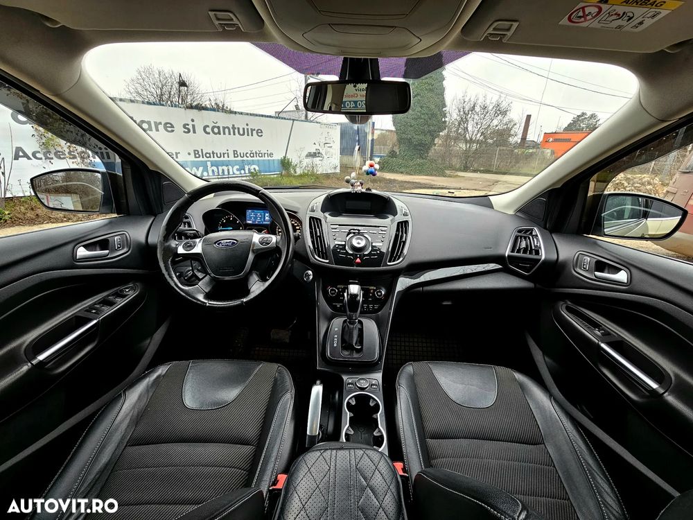 Ford Kuga 2.0 TDCi Powershift 4WD Titanium - 8