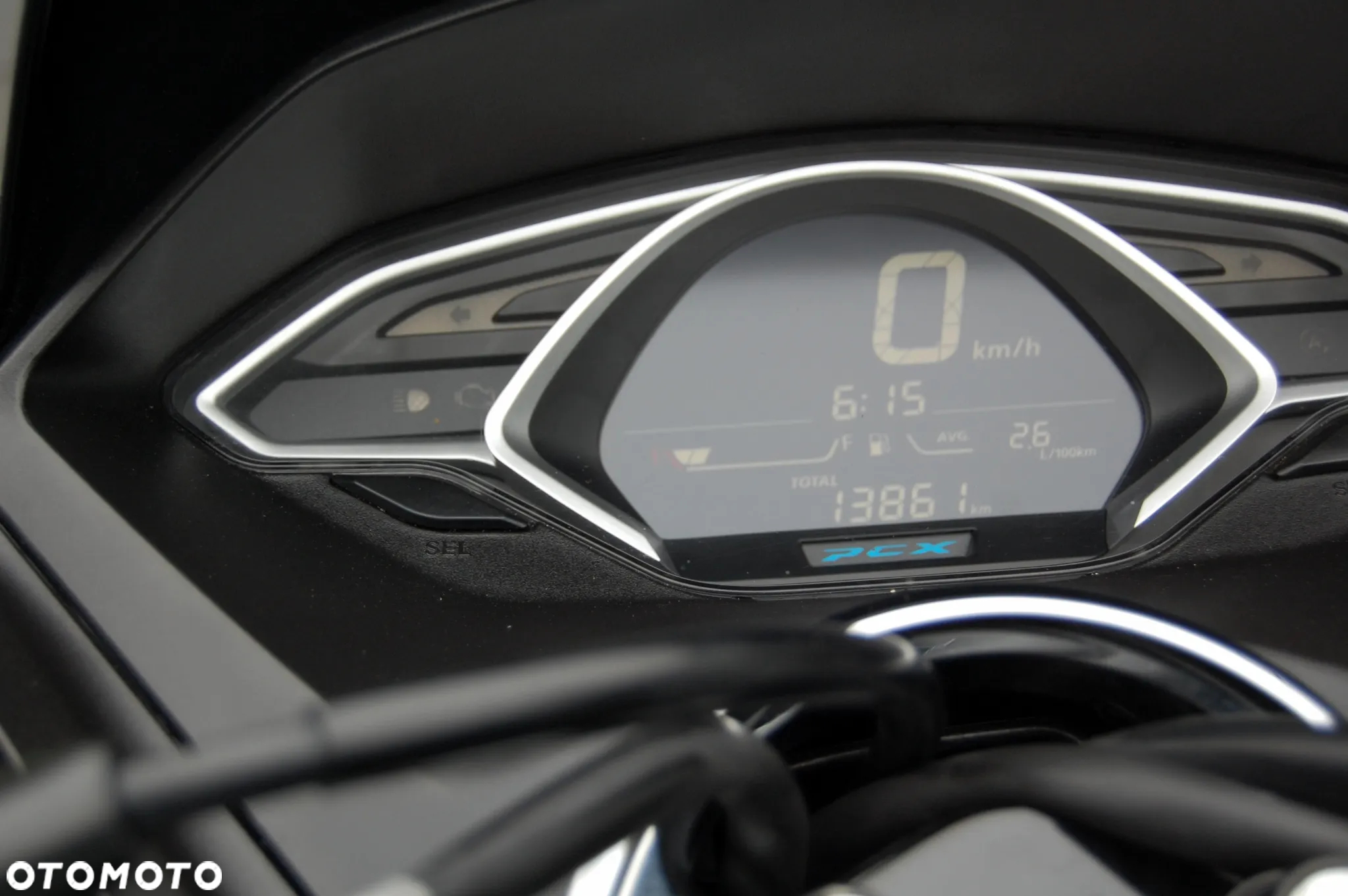 Honda PCX - 8