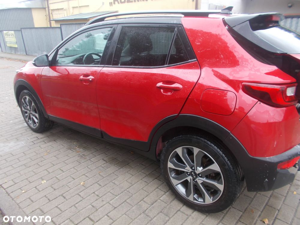 Kia Stonic 1.4 L - 4