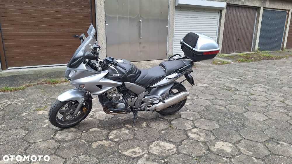 Honda CBF - 5