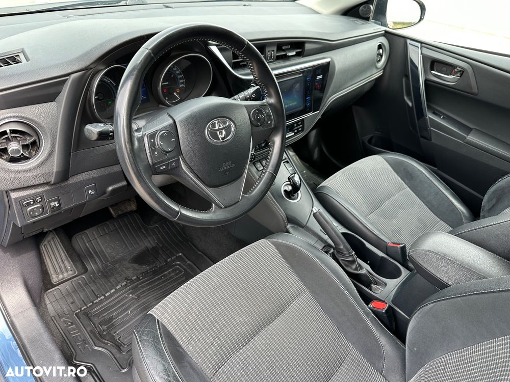 Toyota Auris 1.8 L VVT-i Hybrid Sol - 14