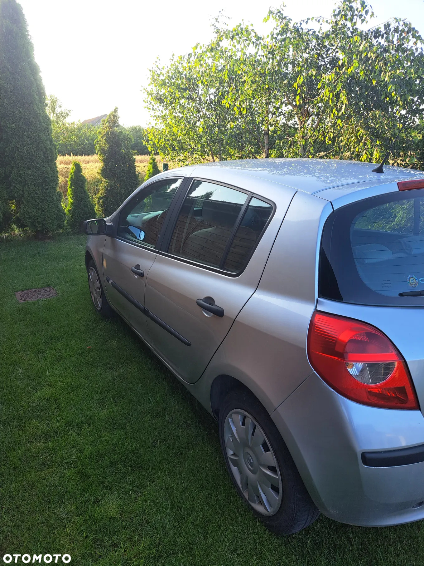 Renault Clio - 2