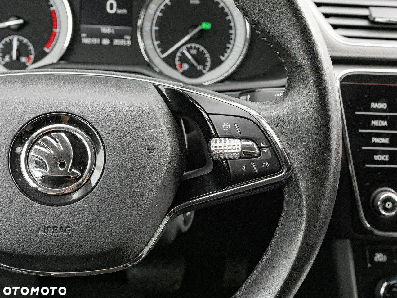 Skoda Superb - 18