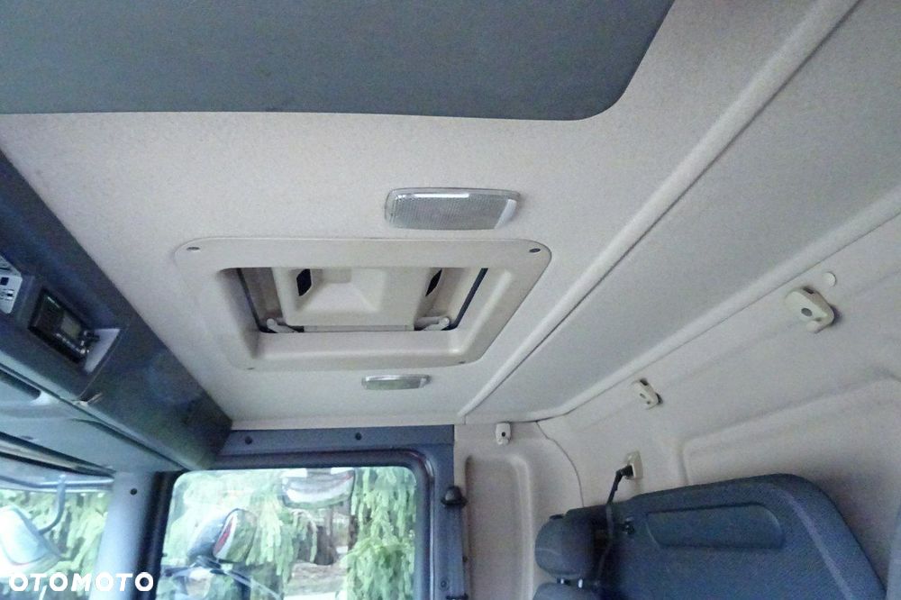 Scania P250 Euro 6 sypialna, firanka 18pal, winda, sprowadzony - 38