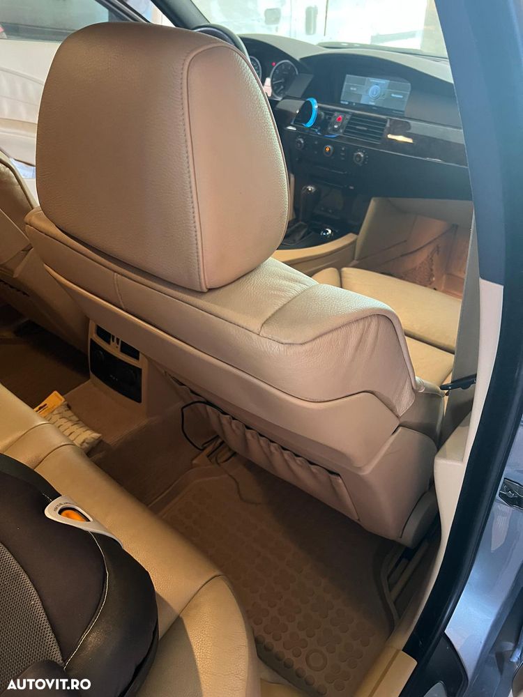 BMW Seria 5 530iA - 9