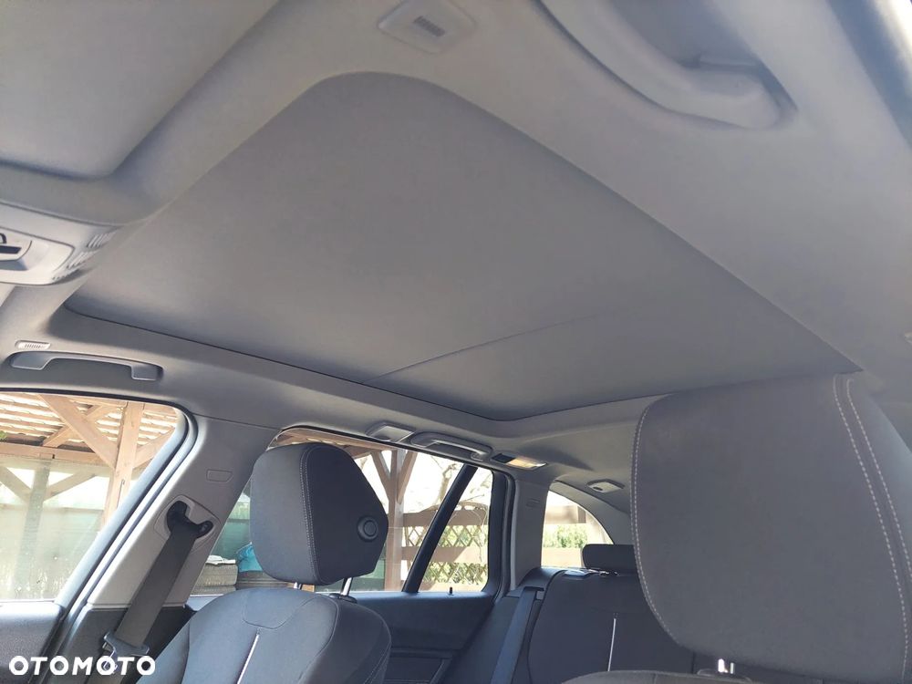 BMW Seria 3 318d DPF Touring Edition Sport - 15