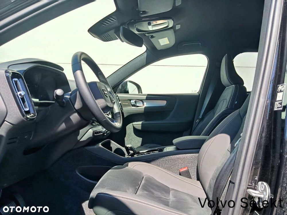 Volvo XC 40 - 22