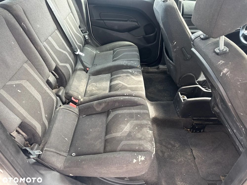 Ford Tourneo Connect 1.6 TDCi Trend - 22