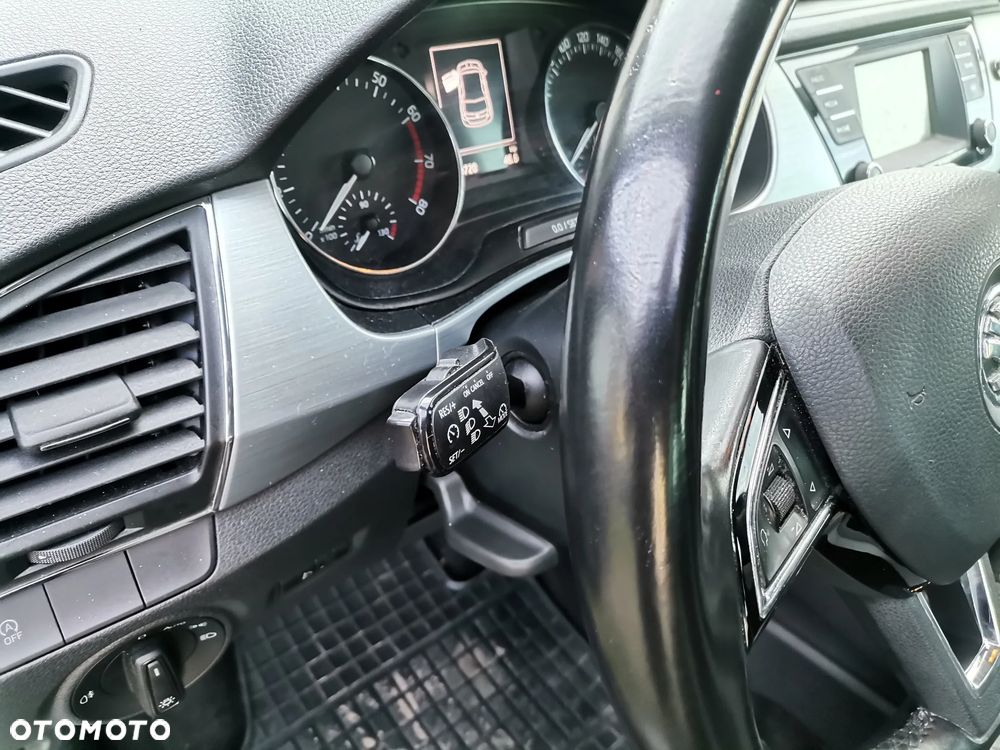 Skoda Fabia 1.2 TSI DSG Ambition - 14