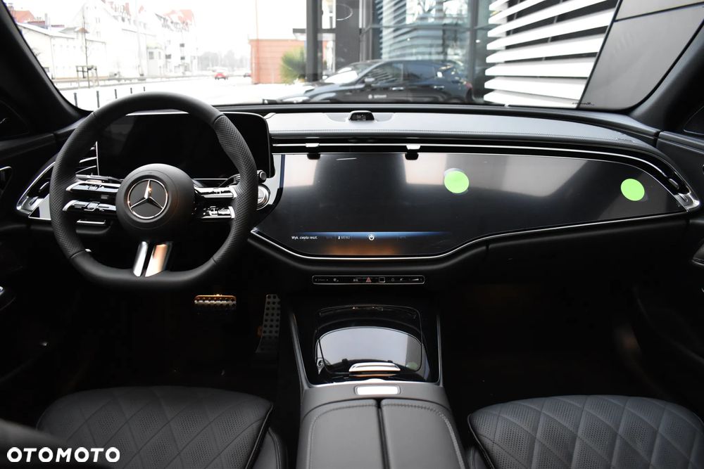 Mercedes-Benz Klasa E - 14