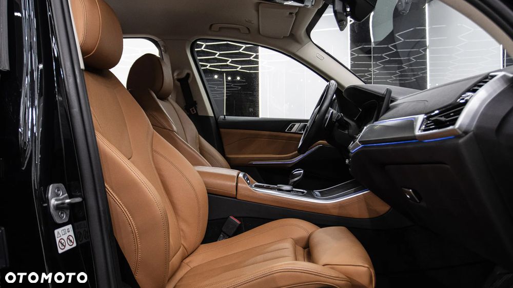 BMW X5 xDrive25d sport - 23