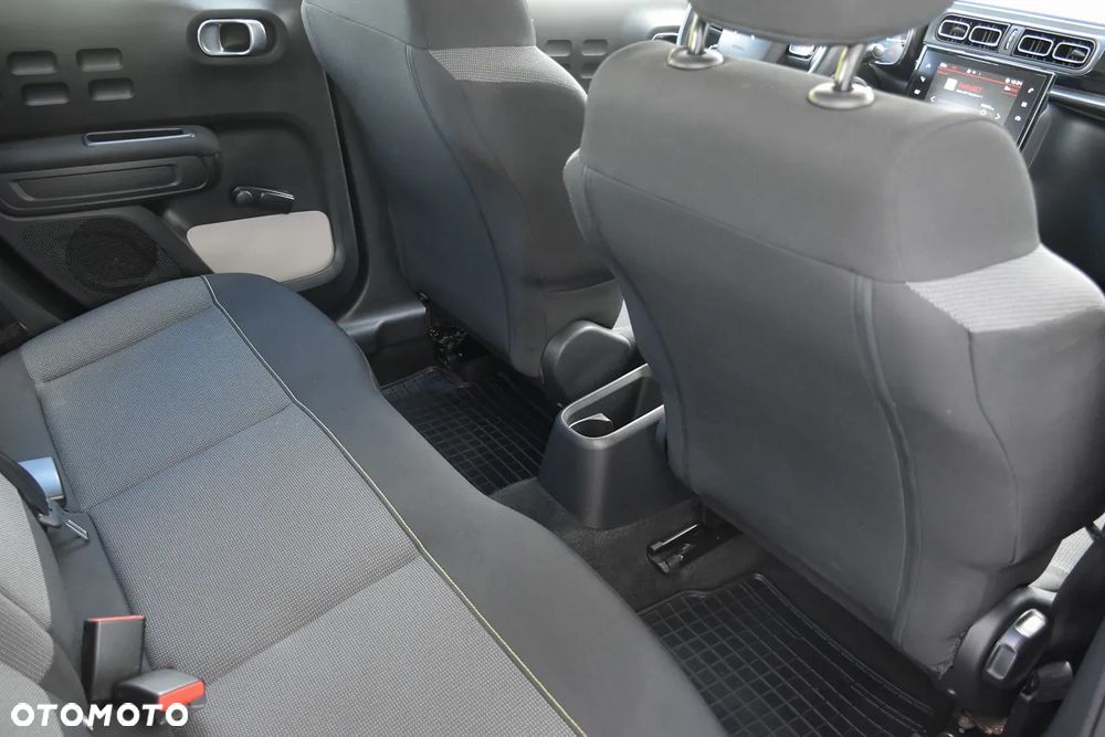 Citroën C3 1.2 PureTech Shine - 36