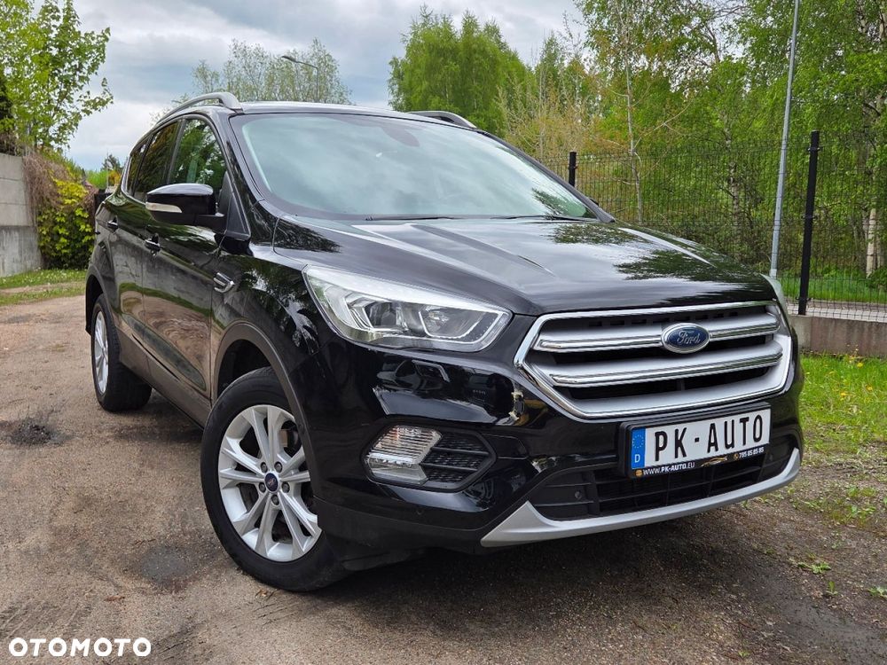 Ford Kuga 1.5 EcoBoost 2x4 Titanium - 3