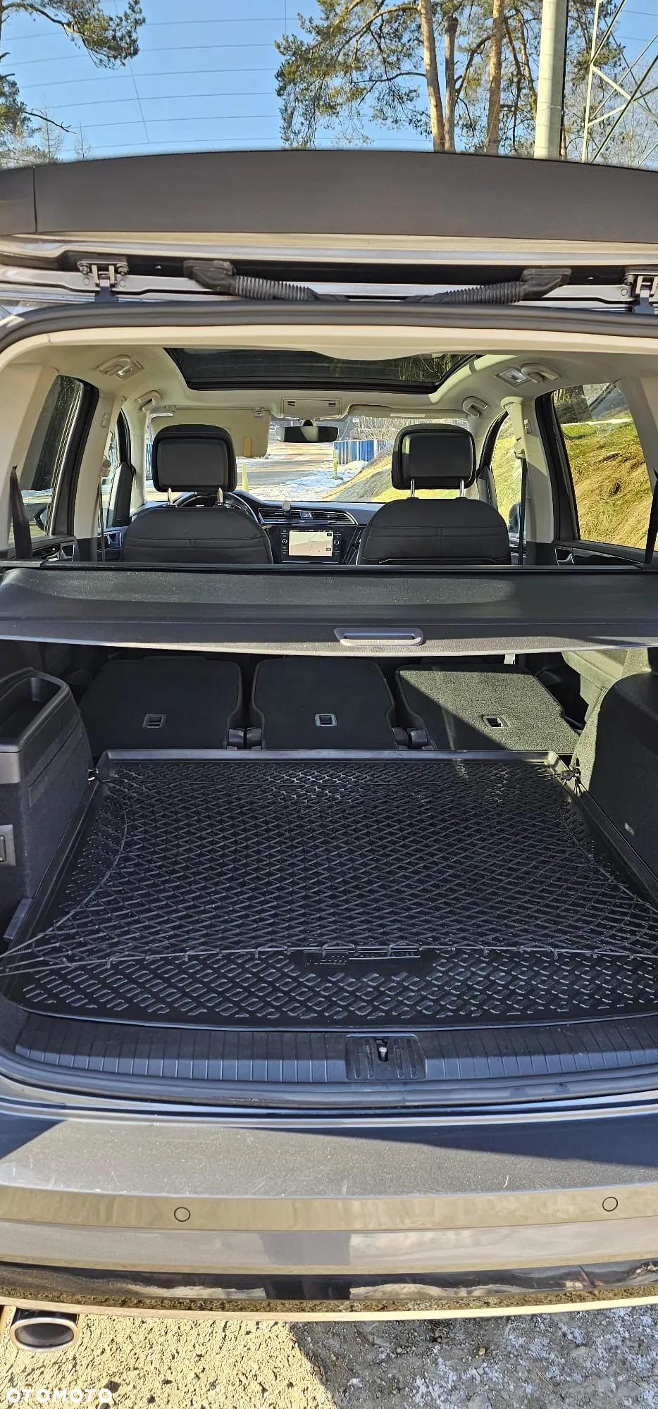 Volkswagen Touran - 9