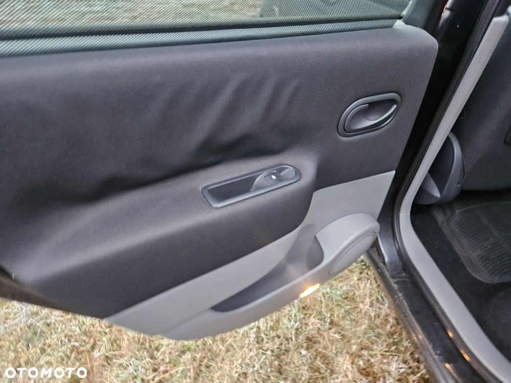 Renault Scenic 1.6 16V EXpression - 14