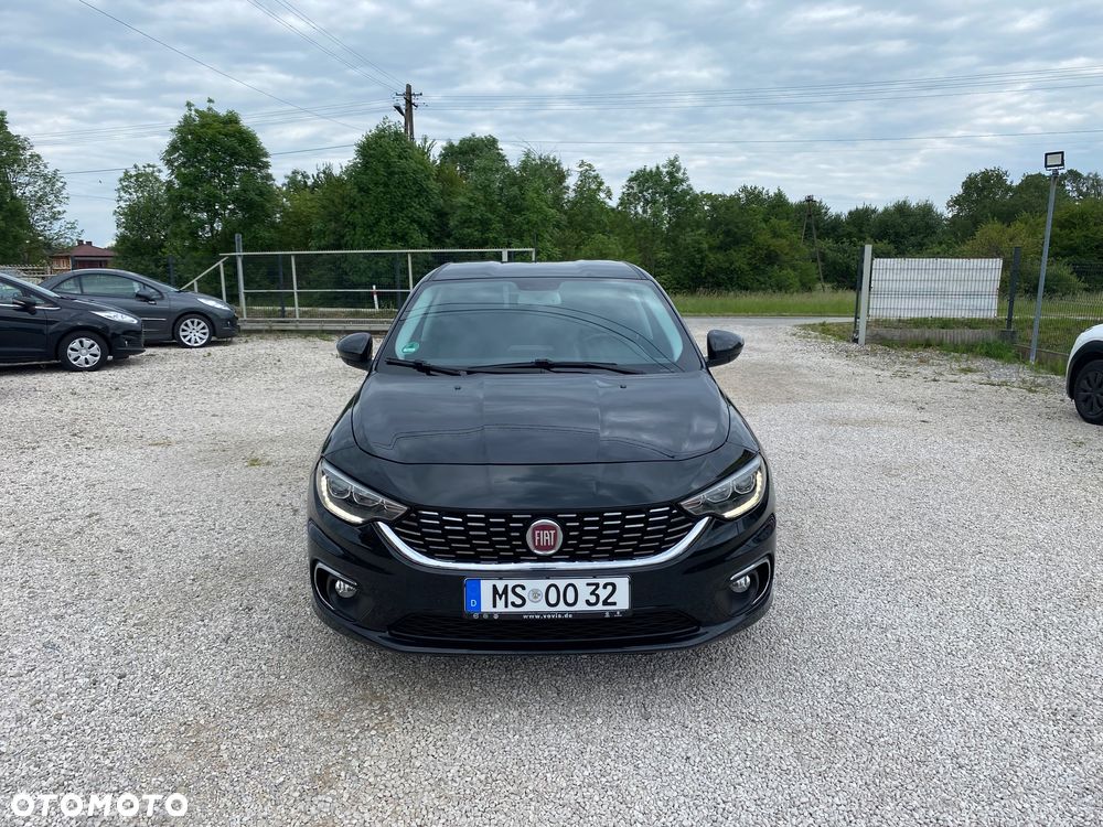 Fiat Tipo 1.6 MultiJet 16v Lounge - 3