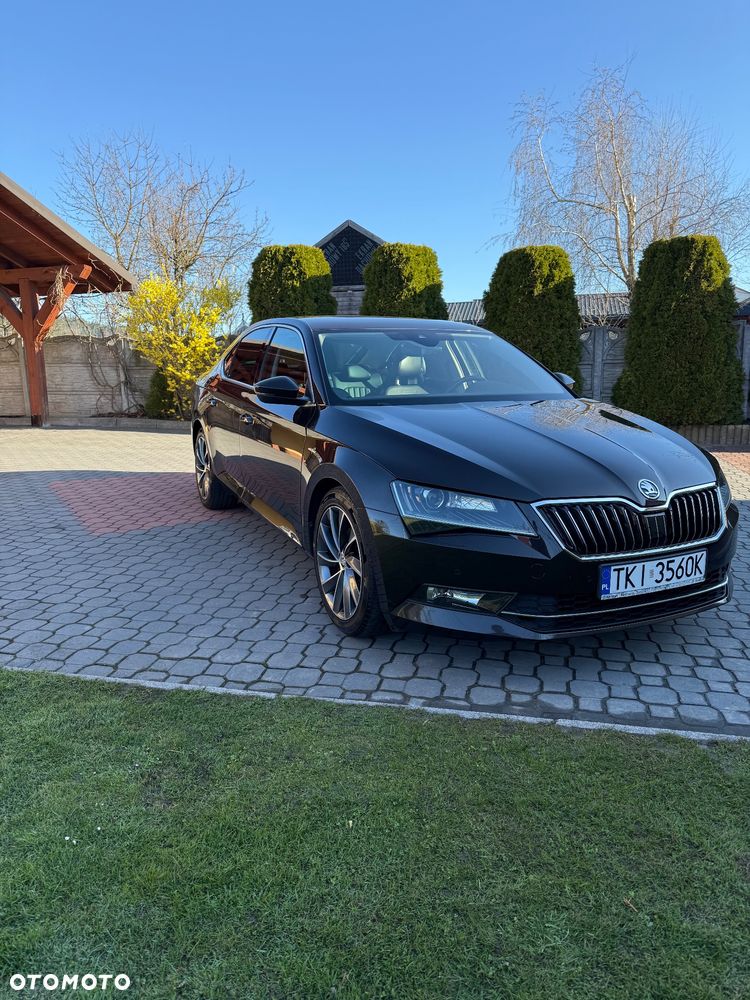 Skoda Superb 2.0 TDI L&K DSG - 15