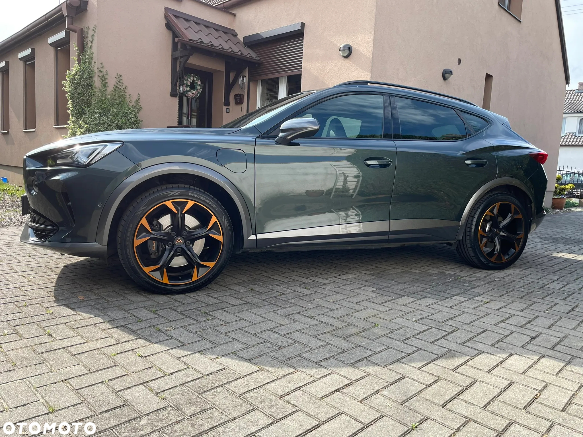 Cupra Formentor VZ 1.4 e-Hybrid DSG - 12