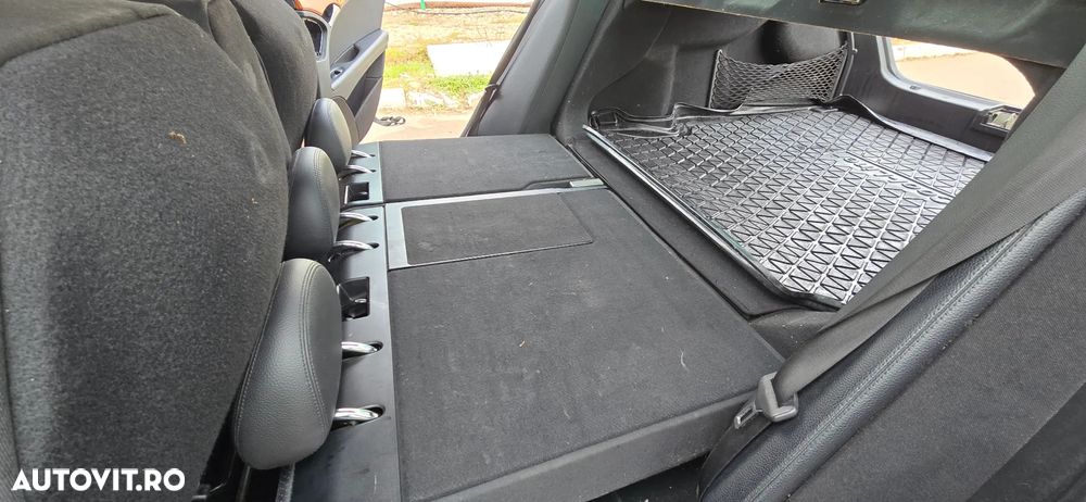 Mercedes-Benz E - 23