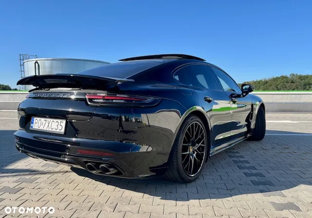 Porsche Panamera GTS GPF - 9