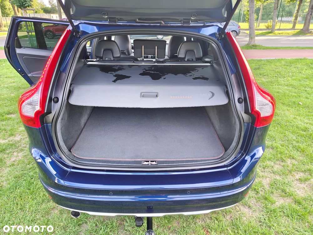 Volvo XC 60 D3 Ocean Race - 21