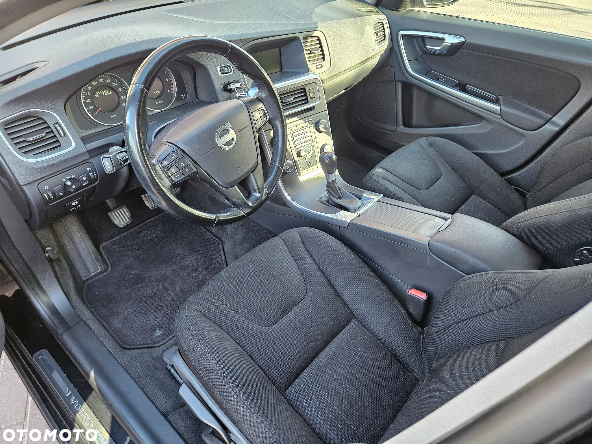 Volvo V60 D2 Base - 6