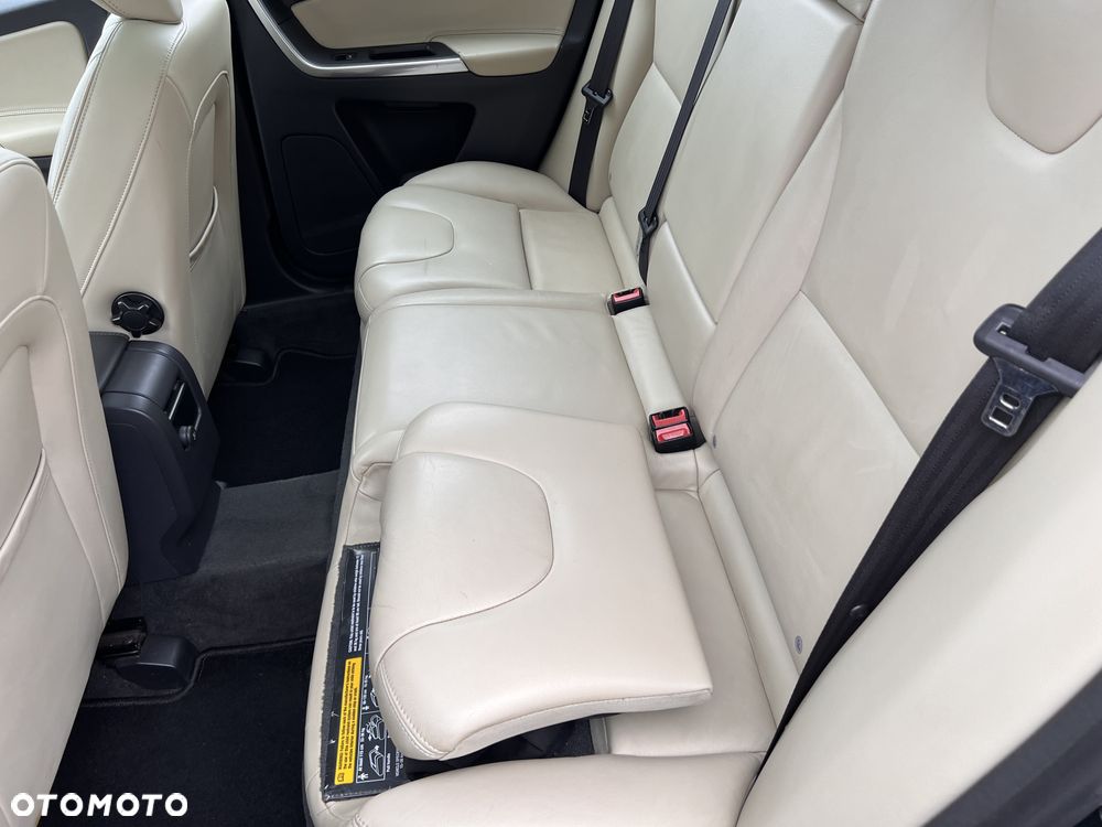 Volvo XC 60 D4 Drive-E Summum - 14