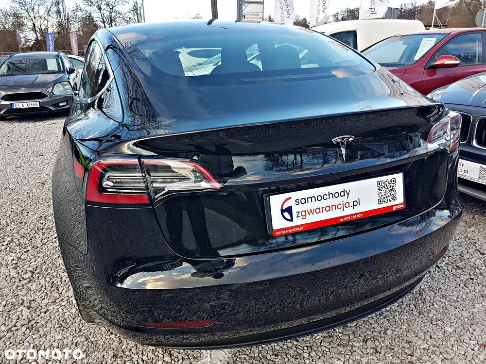 Tesla Model 3 Standard Reichweite Plus Hinterradantrieb - 8