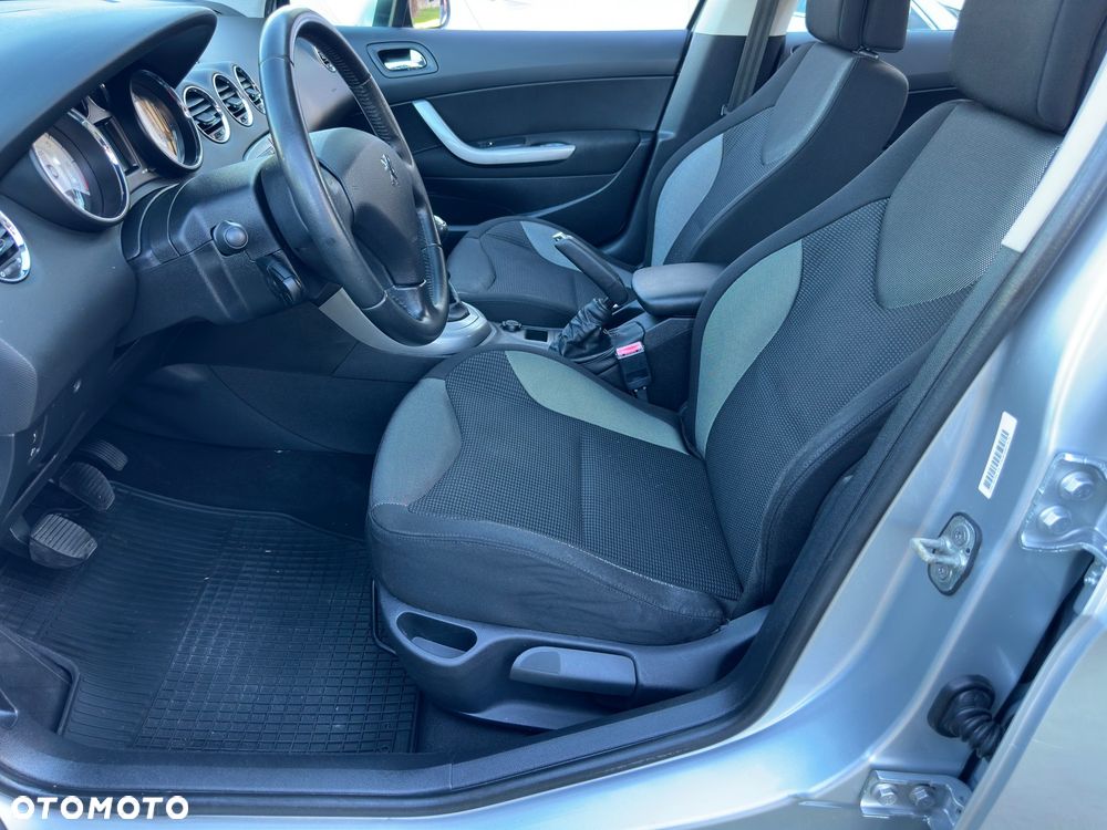Peugeot 308 120 VTi Style - 6