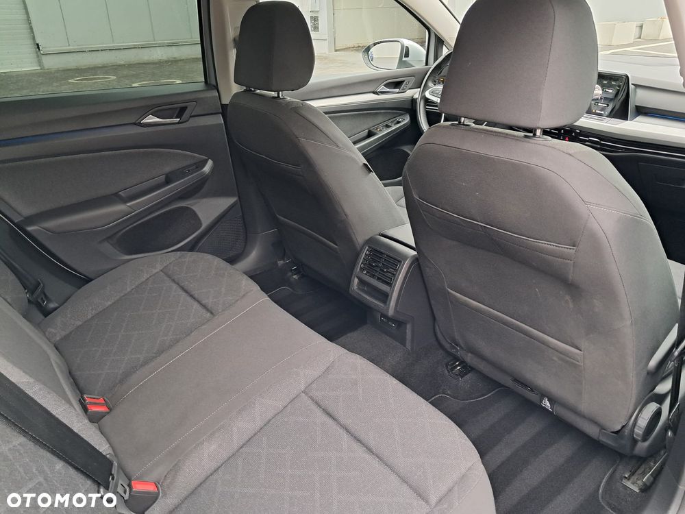 Volkswagen Golf 1.5 TSI EVO Life - 31