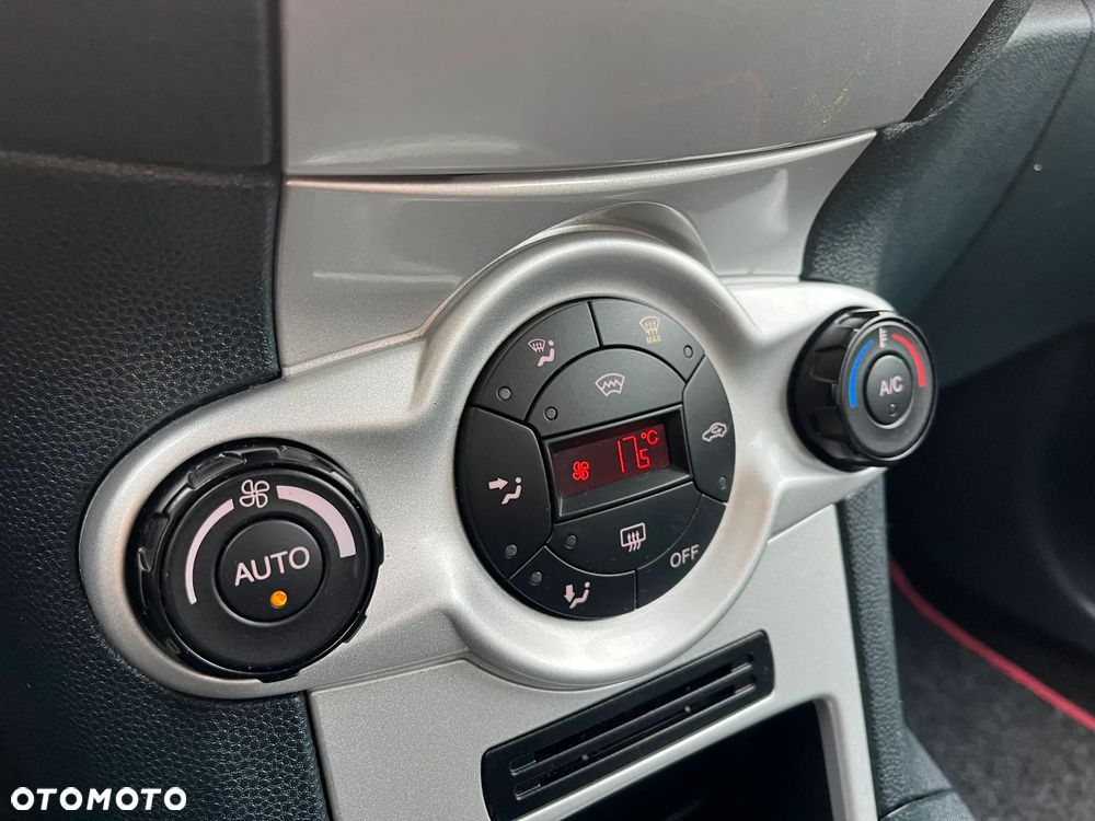 Ford Fiesta 1.4 Titanium X - 15