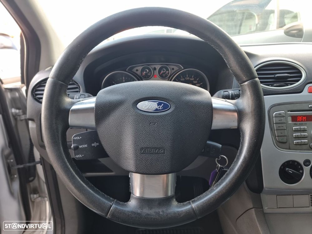 Ford Focus 1.6 TDCi Ghia - 14