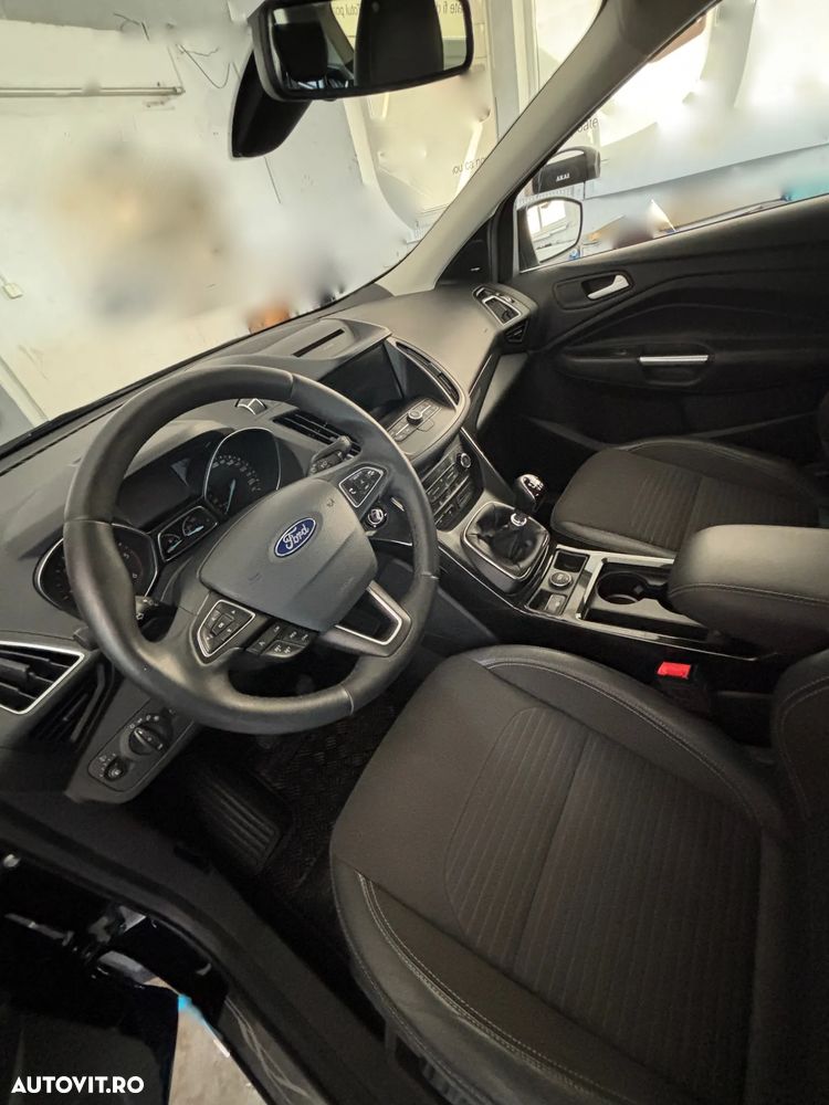 Ford Kuga 2.0 TDCi 4WD Titanium - 11