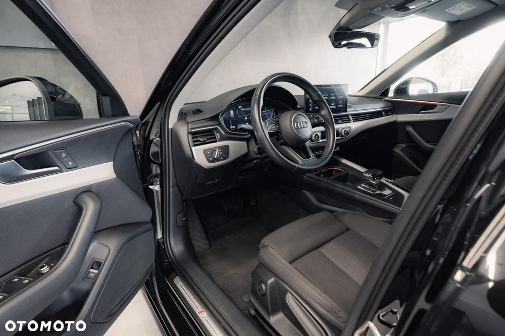 Audi A4 Avant 40 TFSI mHEV S Line S tronic - 10