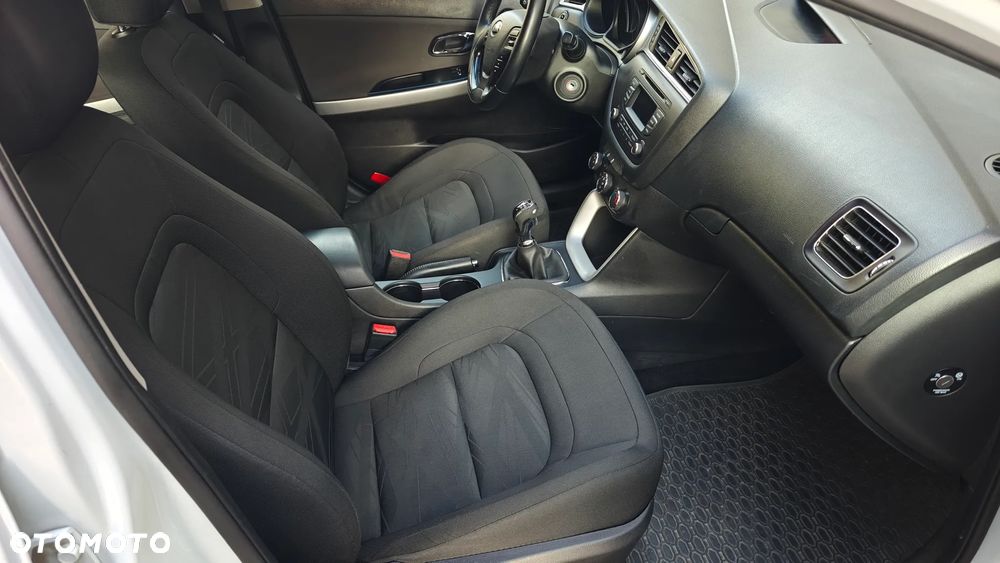 Kia Ceed 1.6 CRDi M - 12