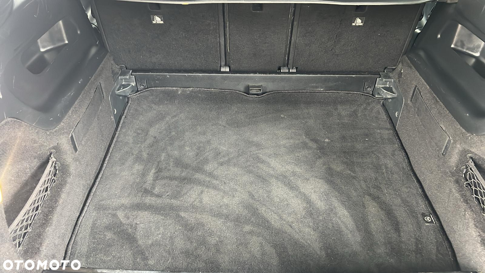 Mercedes-Benz GLB 220 d 8G-DCT Progressive - 26
