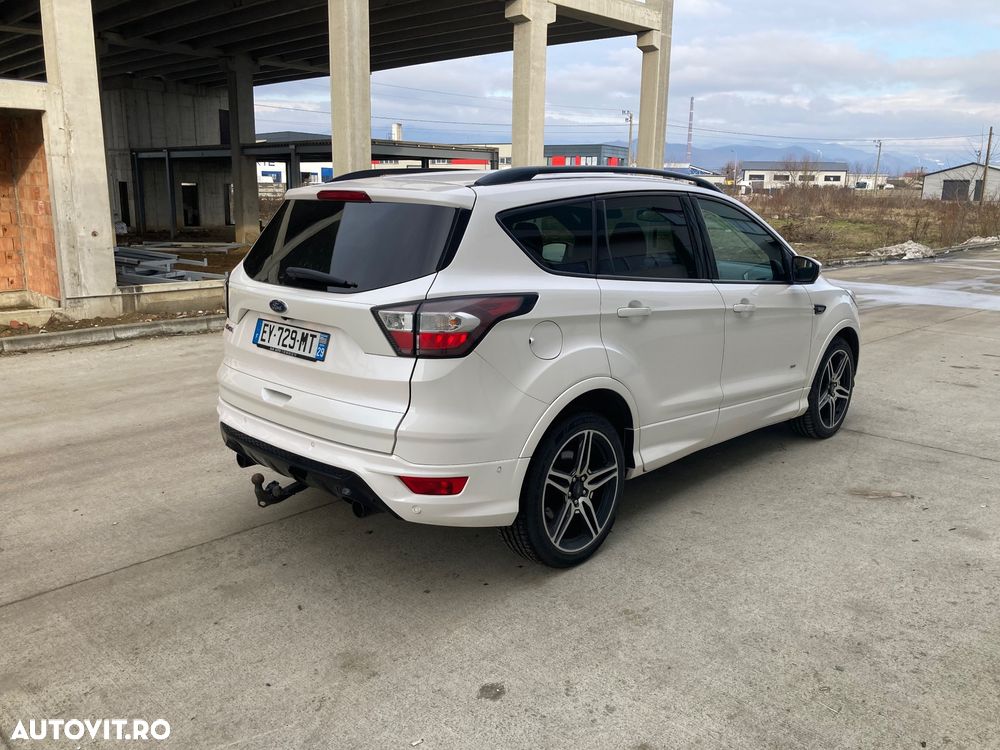 Ford Kuga 2.0 TDCi 4x4 Aut. ST-Line - 12