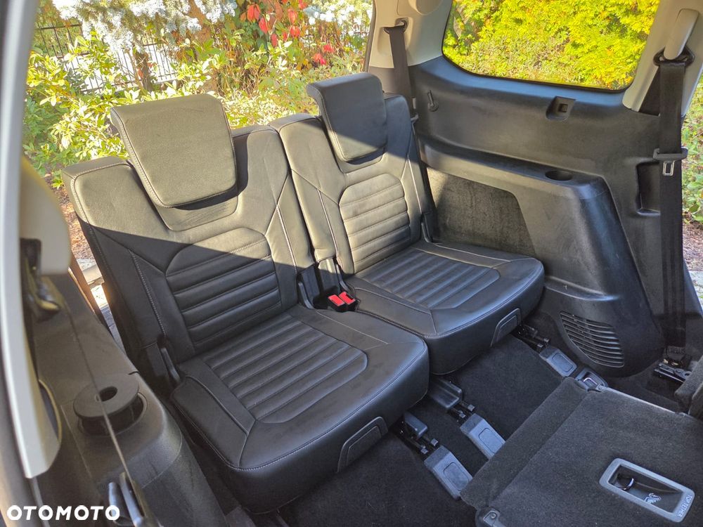 Ford Galaxy - 16