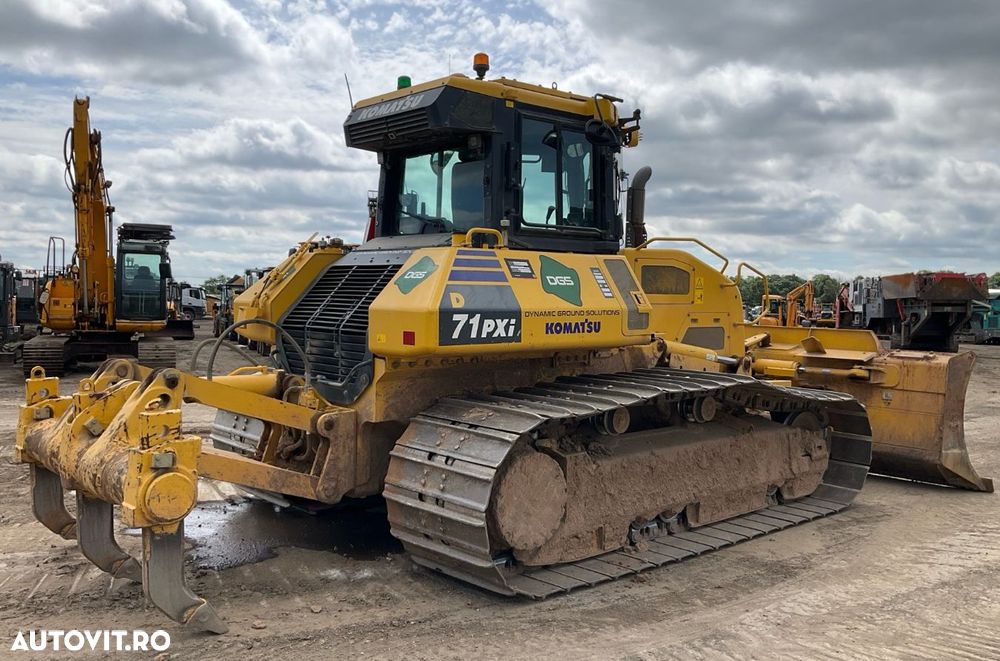 Komatsu D71PXi-24E0 Buldozer - 3