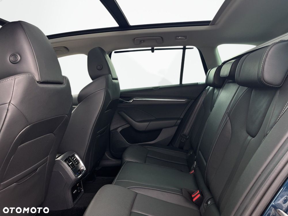Skoda Octavia 1.4 TSI Plug-In Hybrid Style DSG - 12