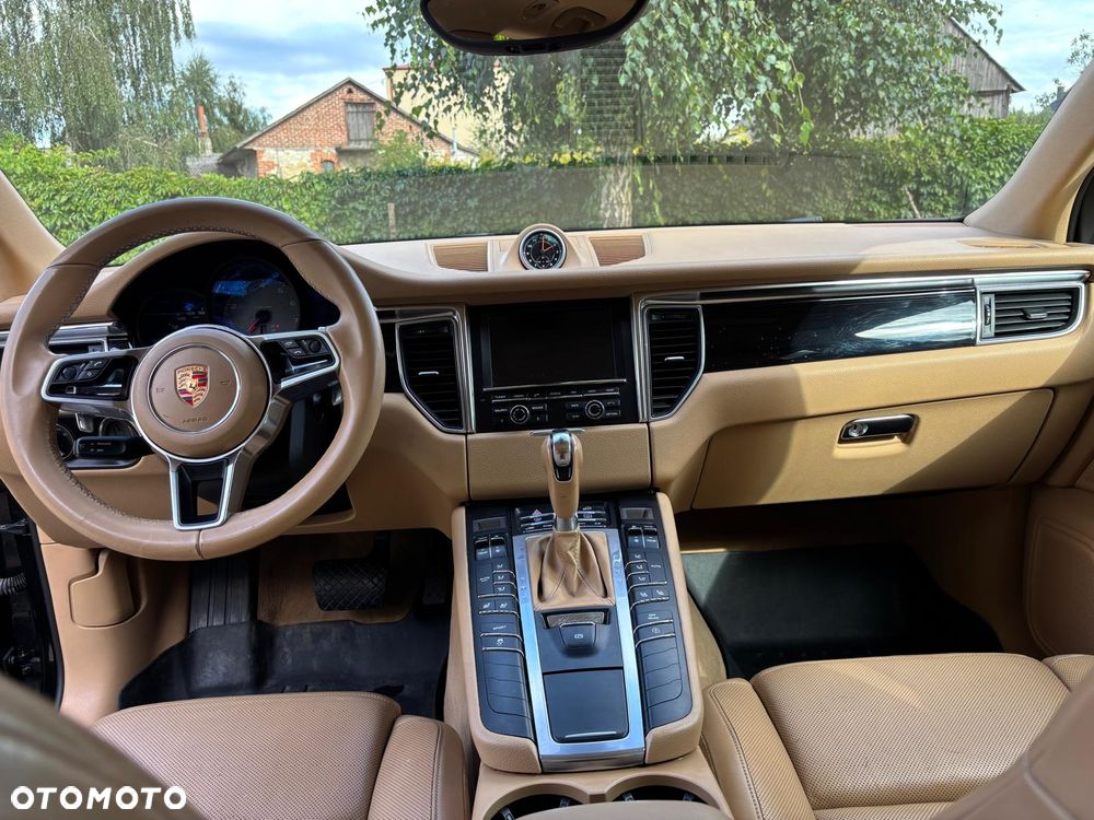 Porsche Macan S - 9