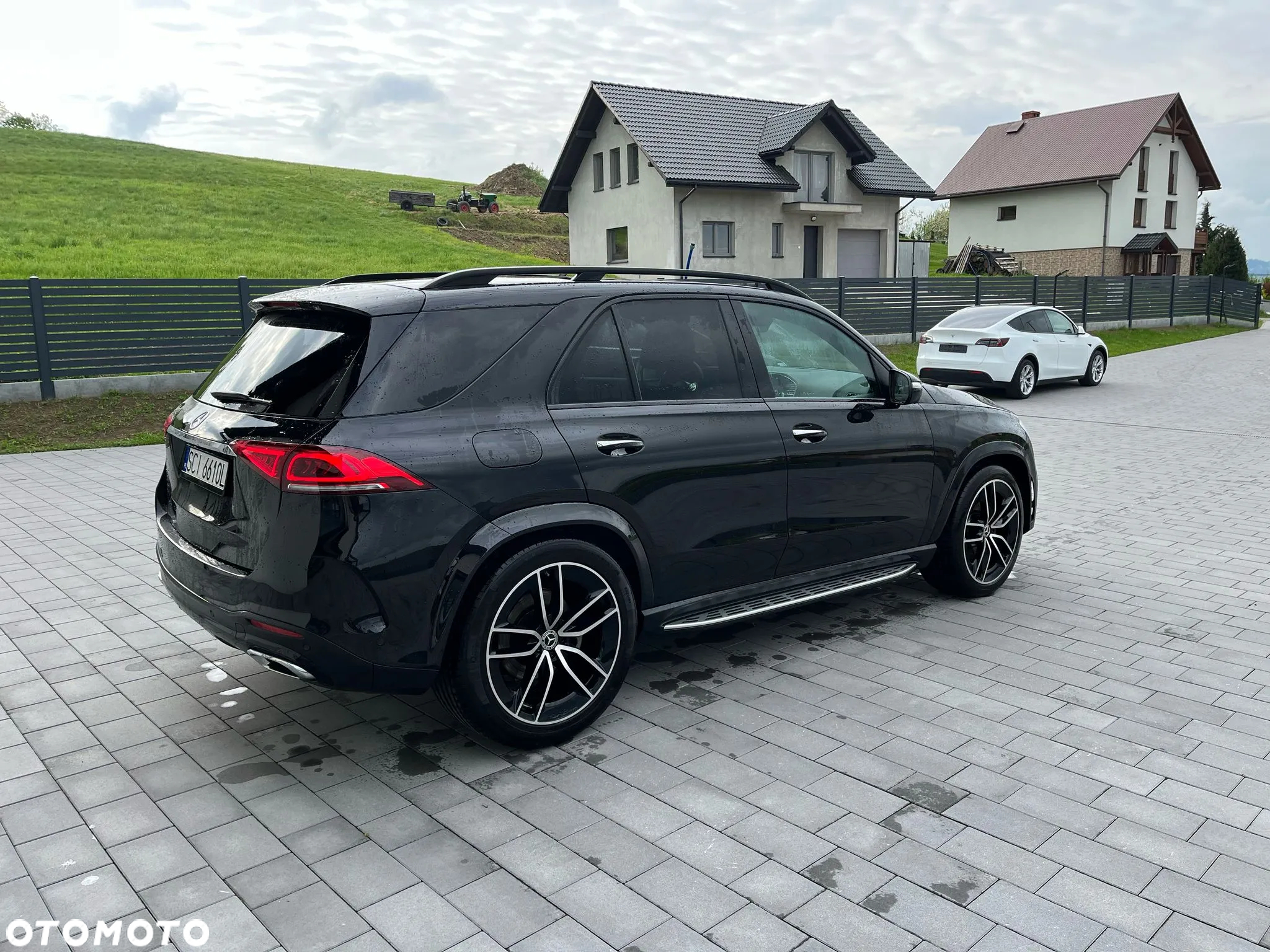 Mercedes-Benz GLE 400 d 4Matic 9G-TRONIC AMG Line - 10