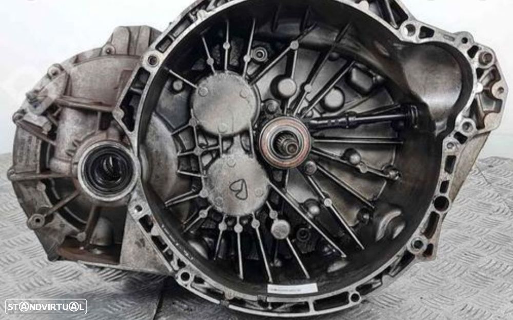 Caixa Velocidades Renault MasterII Trafic Opel Movano 2.2Dci Ref.PF1AA009/PF1AA010