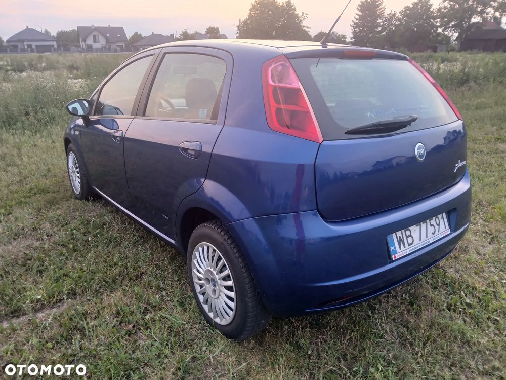 Fiat Punto - 10