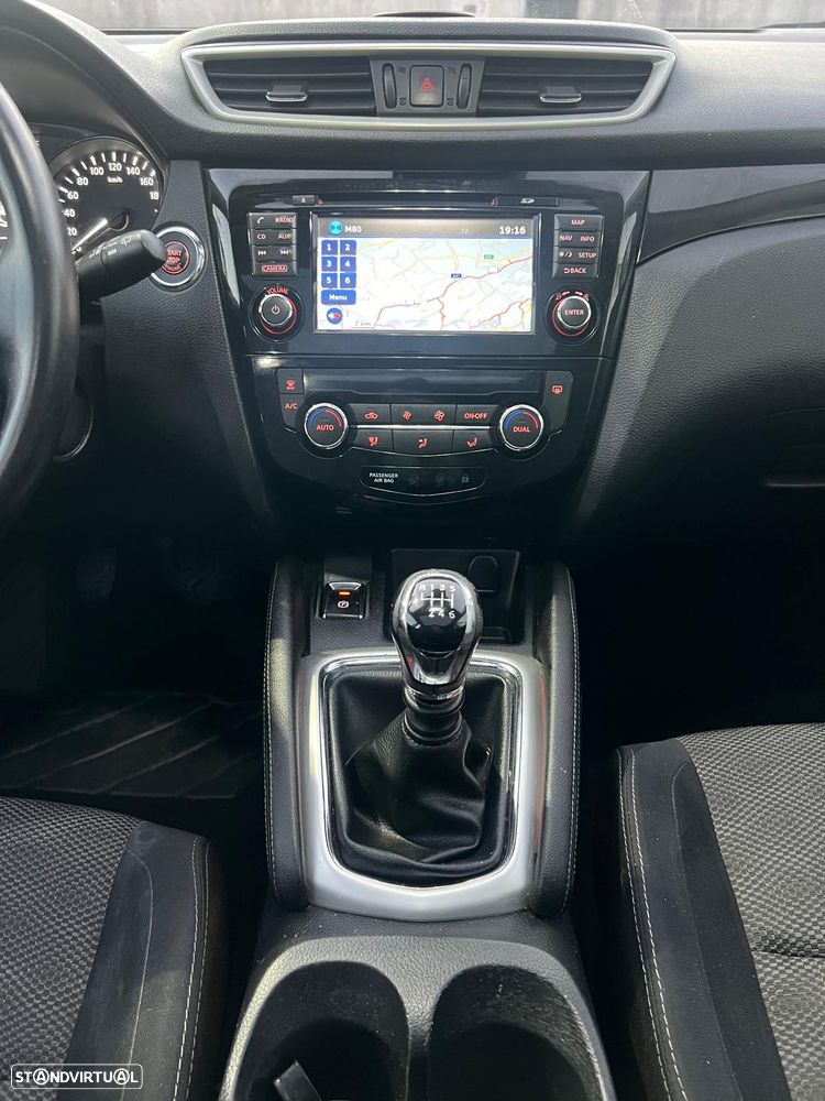 Nissan Qashqai 1.5 dCi DPF acenta - 15