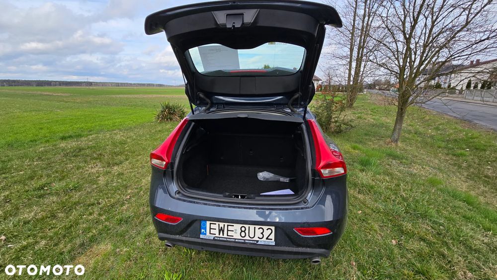 Volvo V40 D3 Drive-E Momentum - 7