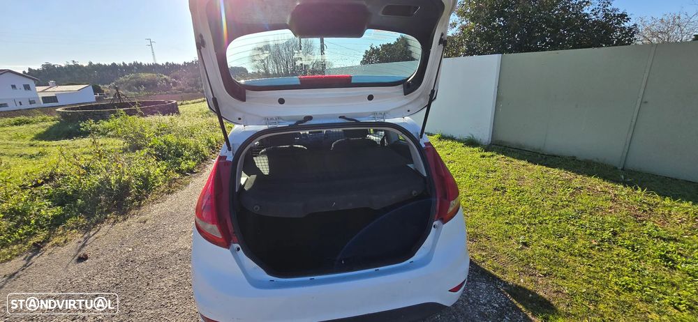 Ford Fiesta - 10