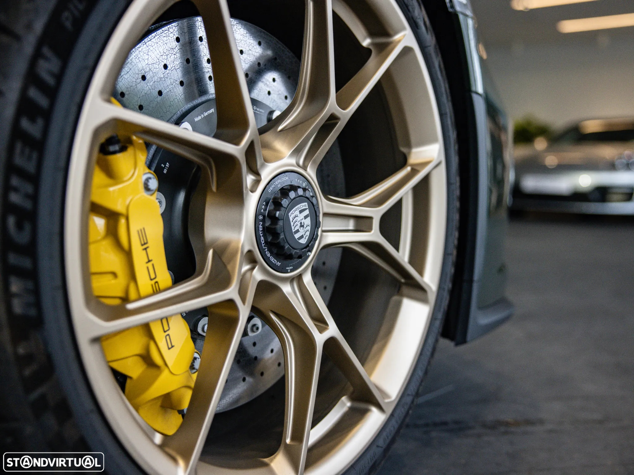 Porsche 911 (992) GT3 Touring Package - 14
