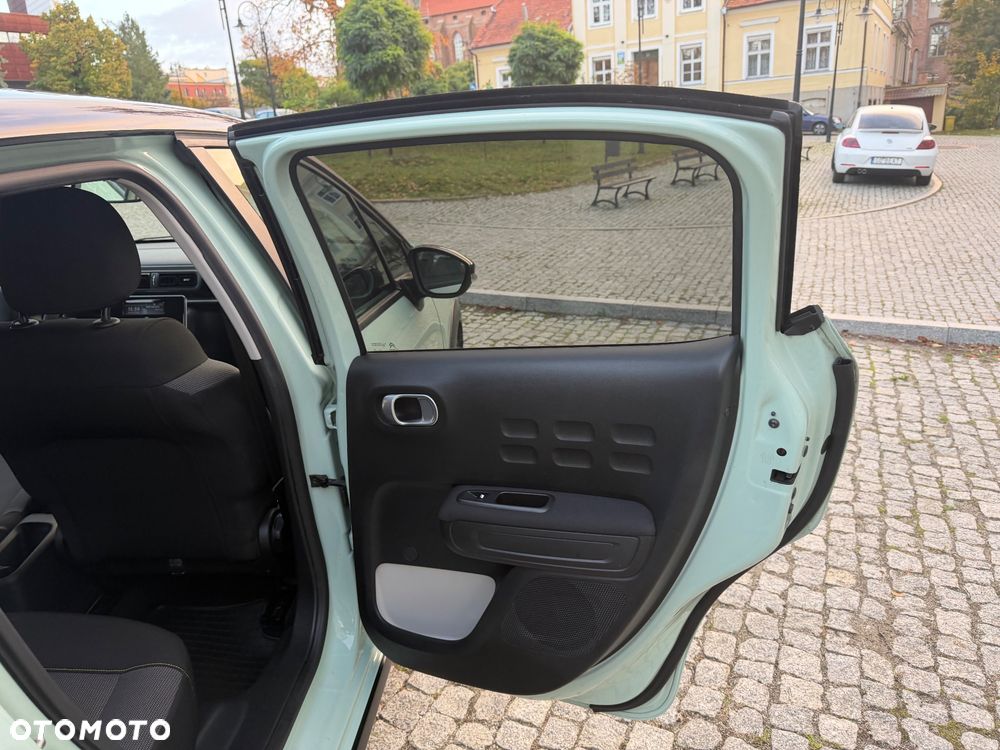 Citroën C3 BlueHDi 100 S&S FEEL - 21